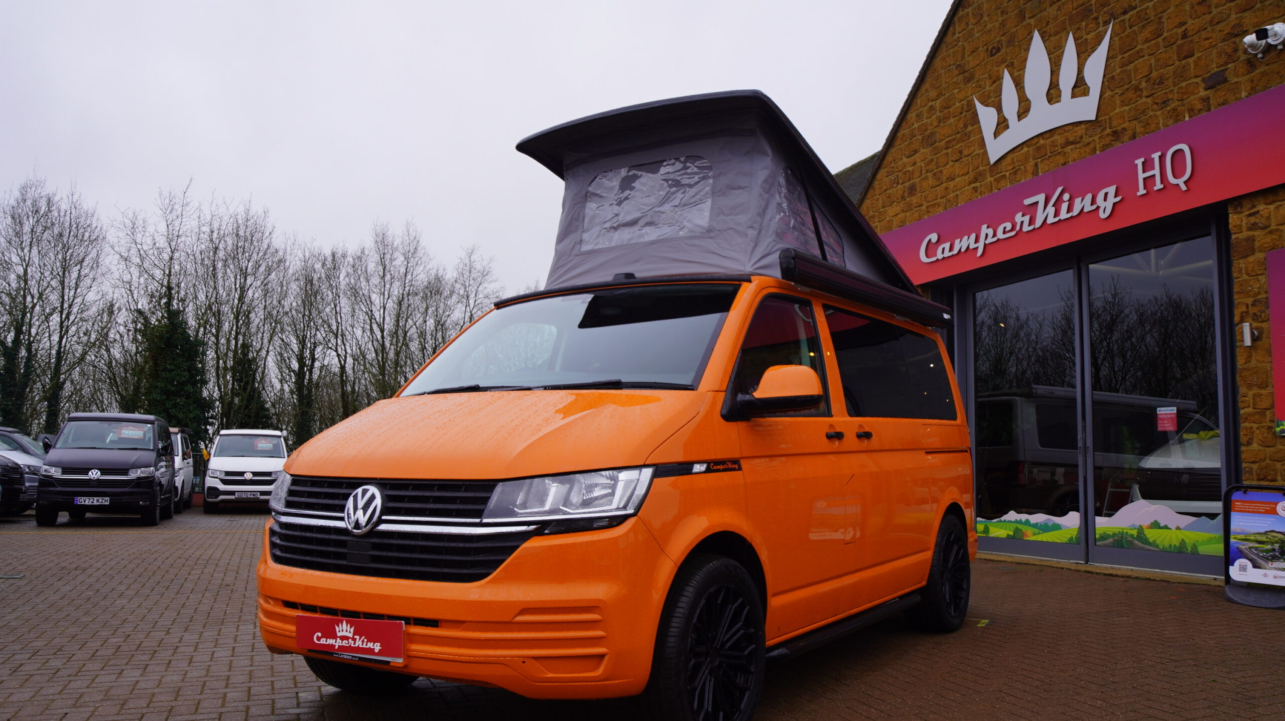 Hotomobil : Freedom, un camping-car atypique qui repose sur le châssis d'un  Volkswagen Transporter T6 - NeozOne